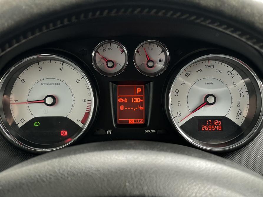 Peugeot 408 I Екатеринбург  - изображение 16