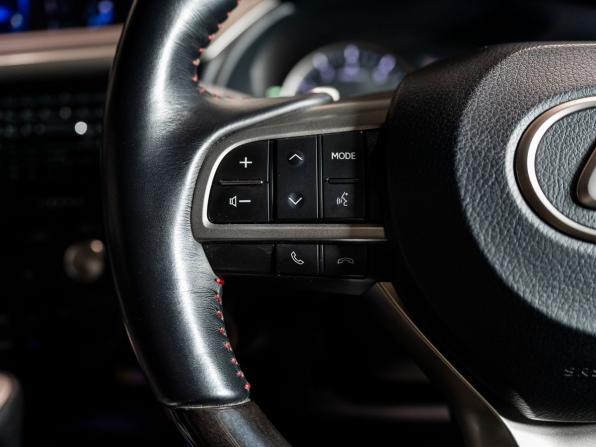 Lexus RX IV Рестайлинг с пробегом 2019 года, цена 5 380 000 рублей, 66304 км, внедорожник, Автокод Объявления