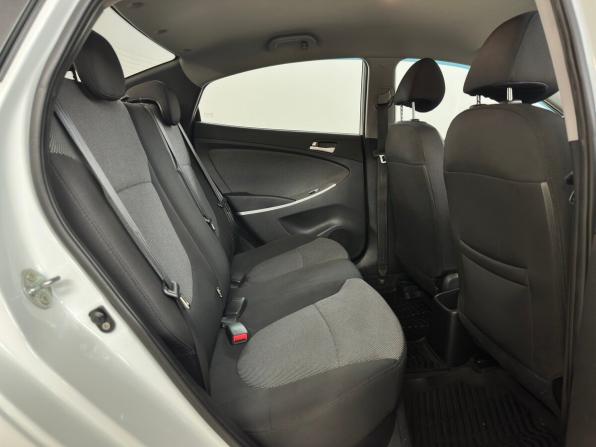 Hyundai Solaris I с пробегом 2013 года, цена 790 000 рублей, 213854 км, седан, Автокод Объявления