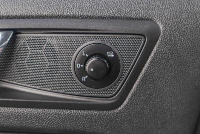 Skoda Yeti I Рестайлинг с пробегом 2014 года, цена 1 149 000 рублей, 170000 км, внедорожник, Автокод Объявления