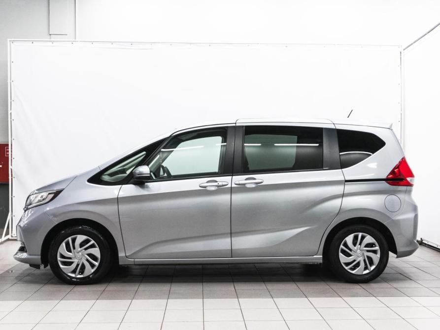Honda Freed II Рестайлинг Красноярск  - изображение 9