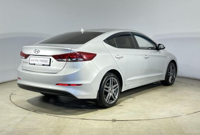Hyundai Elantra VI (AD) с пробегом 2017 года, цена 1 450 000 рублей, 80713 км, седан, Автокод Объявления
