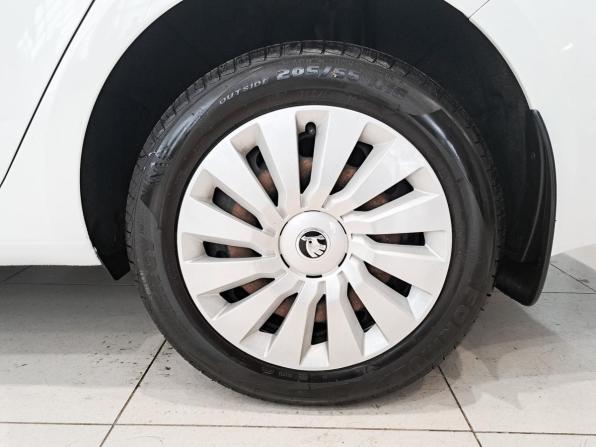 Skoda Octavia III (A7) Рестайлинг с пробегом 2019 года, цена 1 650 000 рублей, 83764 км, лифтбек, Автокод Объявления