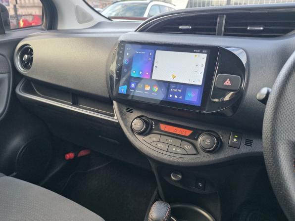 Toyota Vitz III (XP130) Рестайлинг с пробегом 2016 года, цена 935 000 рублей, 146169 км, хэтчбек, Автокод Объявления