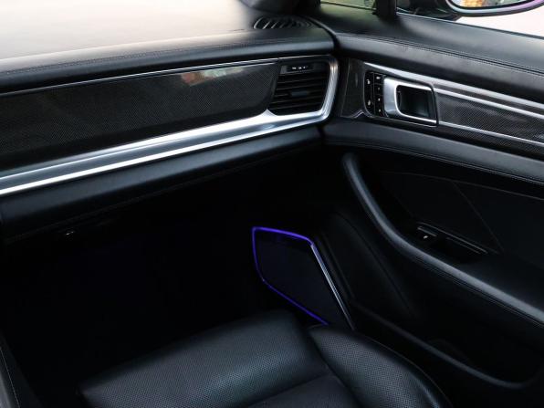 Porsche Panamera II с пробегом 2017 года, цена 8 989 000 рублей, 68986 км, фастбек, Автокод Объявления