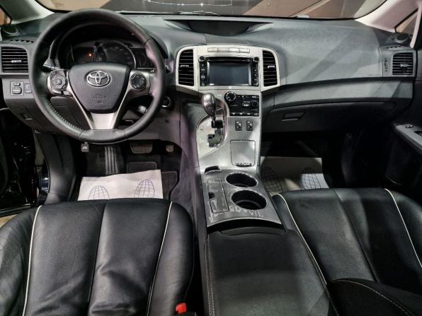 Toyota Venza I Рестайлинг с пробегом 2013 года, цена 2 290 000 рублей, 179580 км, внедорожник, Автокод Объявления