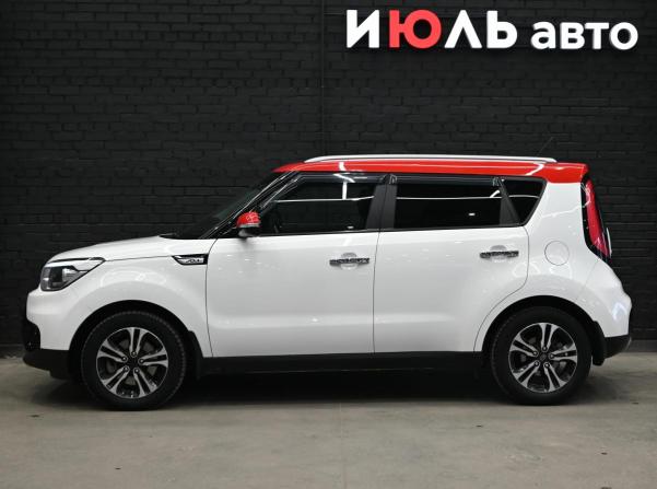 Kia Soul II Рестайлинг с пробегом 2017 года, цена 1 640 000 рублей, 115800 км, хэтчбек, Автокод Объявления