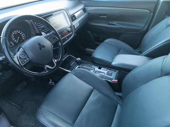 Mitsubishi Outlander III Рестайлинг 3 с пробегом 2021 года, цена 2 730 000 рублей, 119811 км, внедорожник, Автокод Объявления