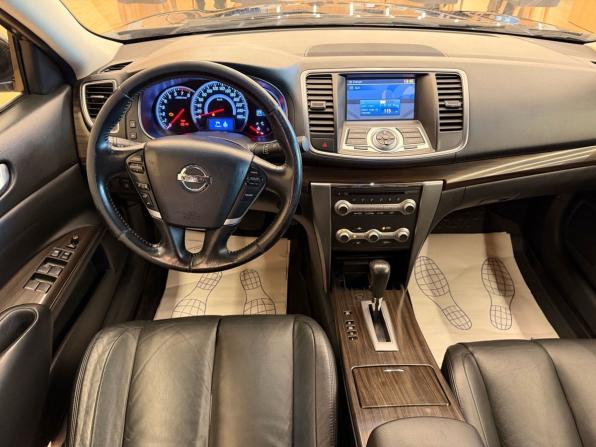Nissan Teana II Рестайлинг с пробегом 2012 года, цена 699 000 рублей, 300000 км, седан, Автокод Объявления