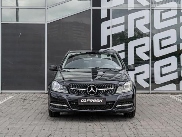 Mercedes-Benz C-Класс III (W204) Рестайлинг с пробегом 2011 года, цена 1 290 000 рублей, 150196 км, седан, Автокод Объявления