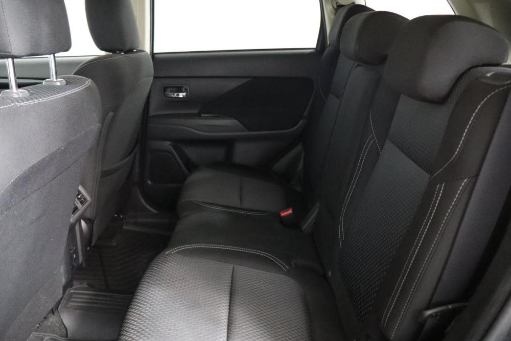 Mitsubishi Outlander III Рестайлинг 3 Санкт-Петербург  - изображение 14
