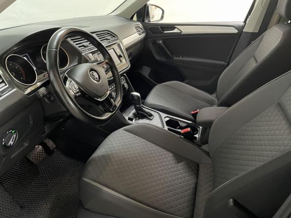 Volkswagen Tiguan II с пробегом 2018 года, цена 2 250 000 рублей, 106112 км, внедорожник, Автокод Объявления