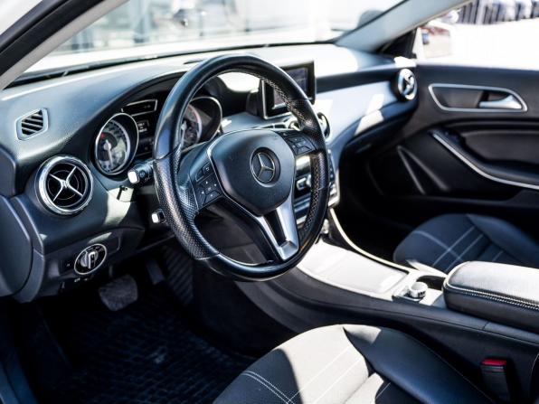 Mercedes-Benz GLA I (X156) с пробегом 2015 года, цена 1 990 000 рублей, 156502 км, внедорожник, Автокод Объявления