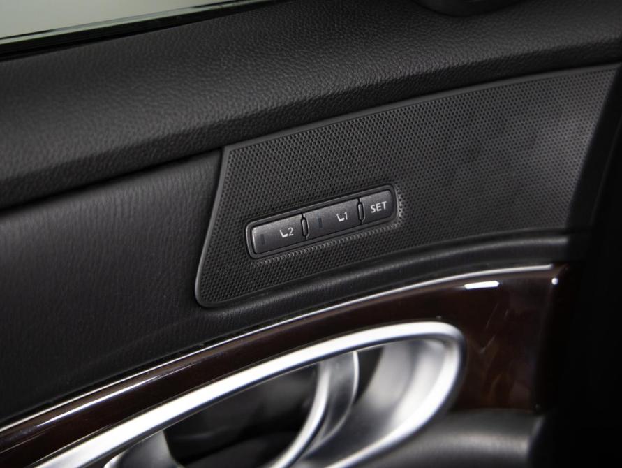 Infiniti Q70 I Рестайлинг Санкт-Петербург  - изображение 18