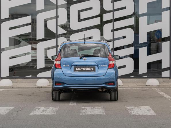 Nissan Note II Рестайлинг с пробегом 2017 года, цена 1 315 000 рублей, 89409 км, хэтчбек, Автокод Объявления