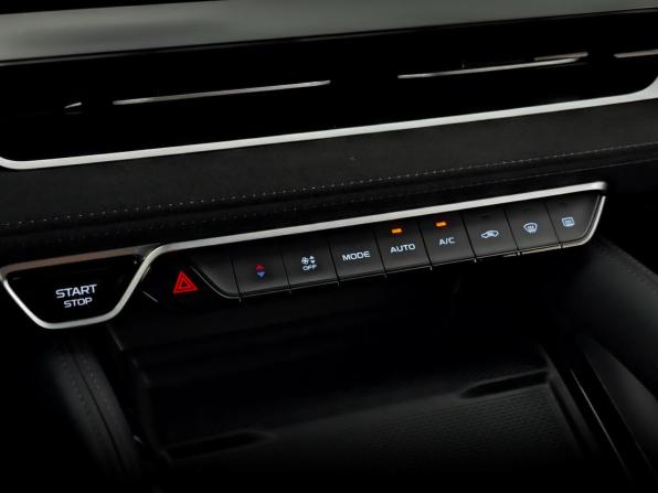 Geely Monjaro I Рестайлинг с пробегом 2024 года, цена 3 775 000 рублей, 23011 км, внедорожник, Автокод Объявления