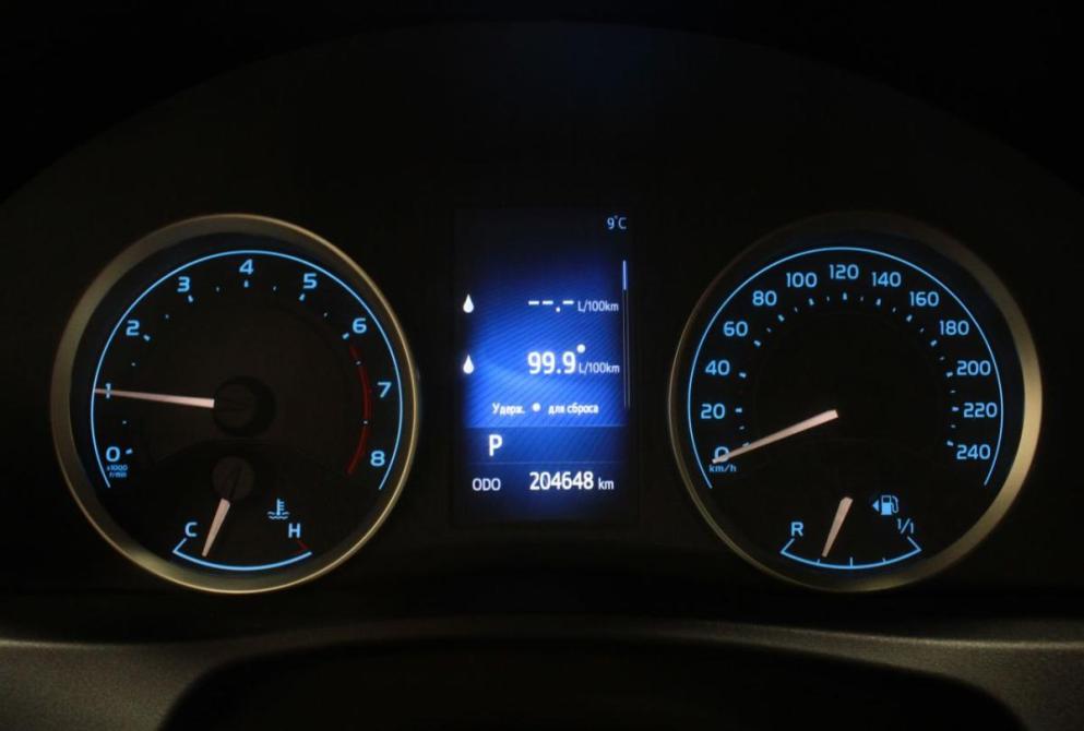 Toyota Corolla XI (E160 E170 E180) Рестайлинг 1 Нижний Новгород  - изображение 12