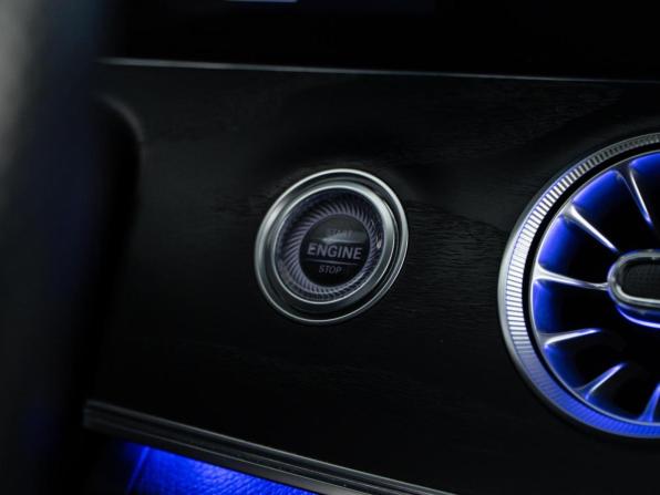 Mercedes-Benz E-Класс V (W213 S213 C238) с пробегом 2019 года, цена 4 097 077 рублей, 76316 км, купе-хардтоп, Автокод Объявления