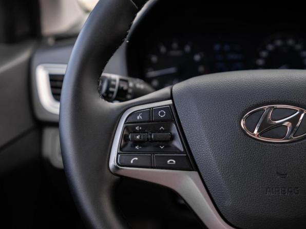 Hyundai Solaris II с пробегом 2019 года, цена 1 179 000 рублей, 198437 км, седан, Автокод Объявления