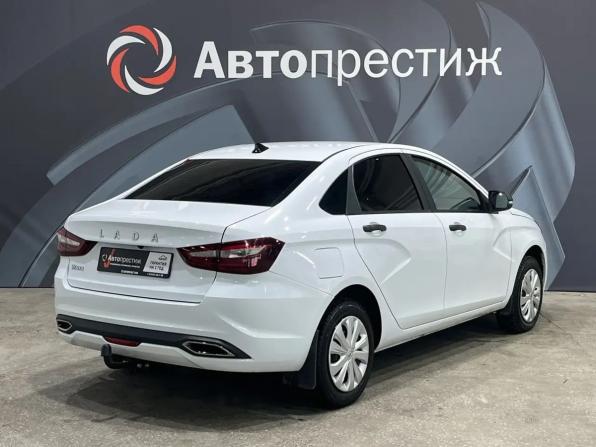 Lada (ВАЗ) Vesta I Рестайлинг (NG) с пробегом 2024 года, цена 1 050 000 рублей, 74736 км, седан, Автокод Объявления