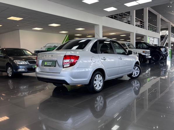 Lada (ВАЗ) Granta I Рестайлинг с пробегом 2022 года, цена 745 000 рублей, 60353 км, седан, Автокод Объявления