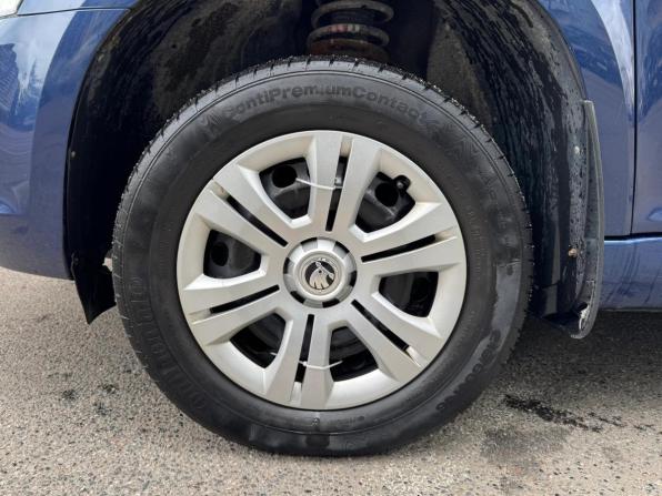 Skoda Yeti I Рестайлинг с пробегом 2015 года, цена 1 289 000 рублей, 81688 км, внедорожник, Автокод Объявления