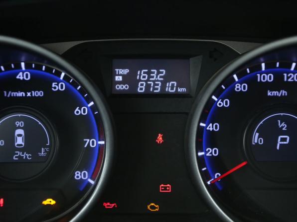 Hyundai ix35 I Рестайлинг с пробегом 2015 года, цена 1 398 000 рублей, 87200 км, внедорожник, Автокод Объявления