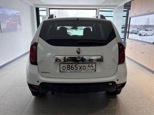 Renault Duster I Рестайлинг с пробегом 2016 года, цена 877 000 рублей, 121000 км, внедорожник, Автокод Объявления