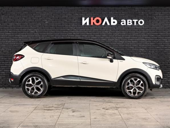 Renault Kaptur I с пробегом 2017 года, цена 1 470 000 рублей, 190709 км, внедорожник, Автокод Объявления