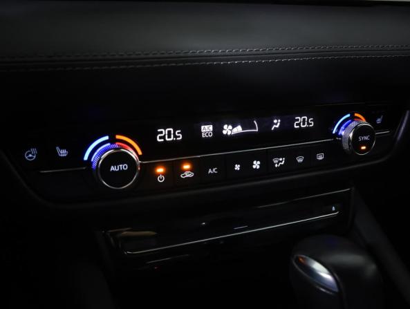 Mazda 6 III (GJ) Рестайлинг 2 с пробегом 2019 года, цена 2 725 000 рублей, 96075 км, седан, Автокод Объявления
