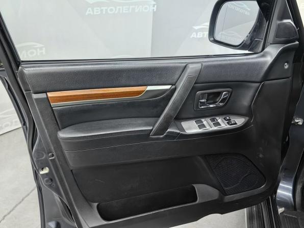 Mitsubishi Pajero IV с пробегом 2007 года, цена 1 450 000 рублей, 275664 км, внедорожник, Автокод Объявления