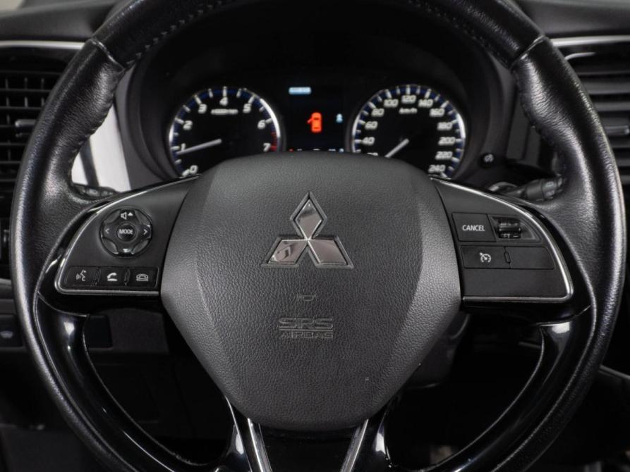 Mitsubishi Outlander III Рестайлинг 2 Тюмень  - изображение 12