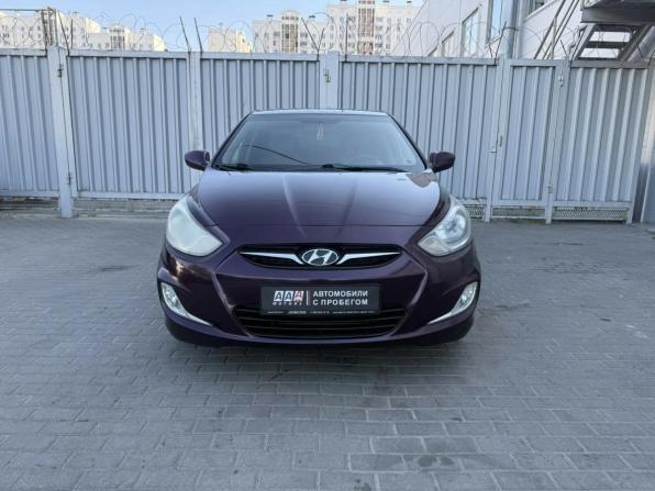 Hyundai Solaris I с пробегом 2012 года, цена 649 000 рублей, 282919 км, седан, Автокод Объявления