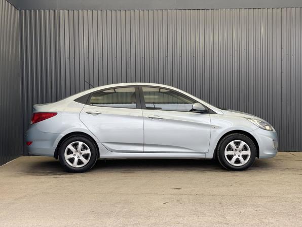 Hyundai Solaris I с пробегом 2012 года, цена 837 000 рублей, 108027 км, седан, Автокод Объявления