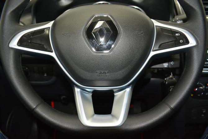 Renault Sandero II Рестайлинг с пробегом 2019 года, цена 1 299 000 рублей, 68000 км, хэтчбек, Автокод Объявления