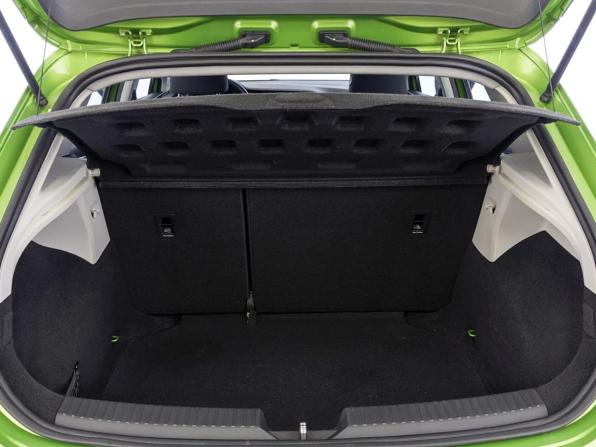 SEAT Leon III с пробегом 2013 года, цена 1 300 000 рублей, 103090 км, хэтчбек, Автокод Объявления