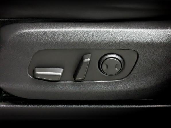 Kia Carnival IV с пробегом 2023 года, цена 4 250 000 рублей, 88000 км, минивэн, Автокод Объявления