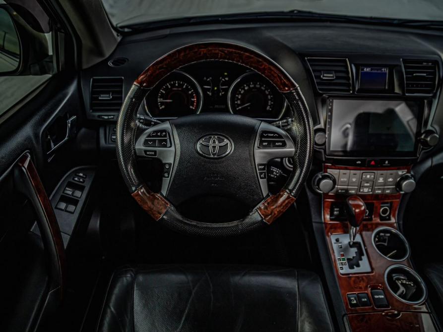 Toyota Highlander II (XU40) Рестайлинг Тюмень  - изображение 7