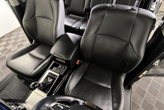 Toyota Land Cruiser Prado 150 Series Рестайлинг 2 с пробегом 2017 года, цена 5 050 000 рублей, 102136 км, внедорожник, Автокод Объявления