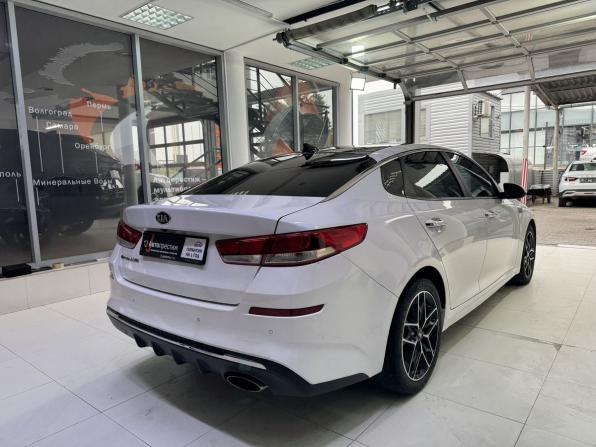 Kia Optima IV Рестайлинг с пробегом 2018 года, цена 1 670 000 рублей, 133000 км, седан, Автокод Объявления