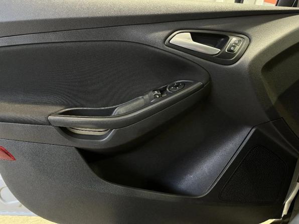Ford Focus III Рестайлинг с пробегом 2015 года, цена 760 000 рублей, 206123 км, универсал, Автокод Объявления