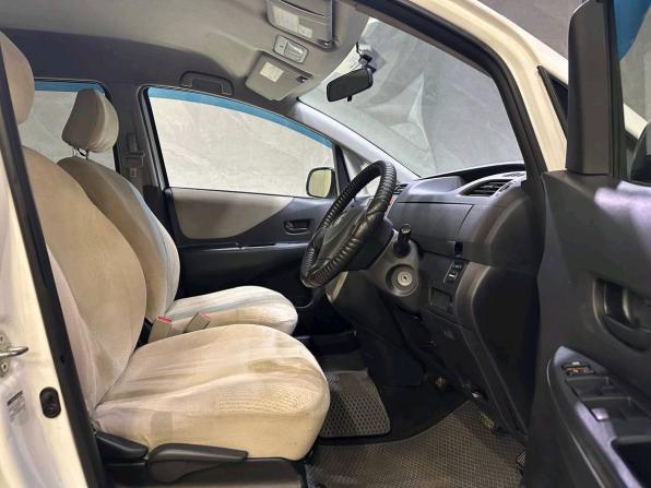 Toyota Ractis I с пробегом 2008 года, цена 485 000 рублей, 301602 км, хэтчбек, Автокод Объявления