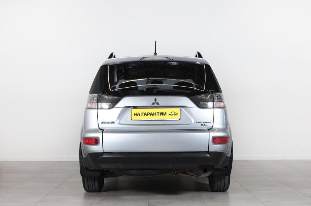 Mitsubishi Outlander II Рестайлинг Новосибирск  - изображение 6