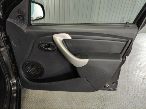 Renault Sandero I с пробегом 2013 года, цена 399 000 рублей, 257372 км, хэтчбек, Автокод Объявления
