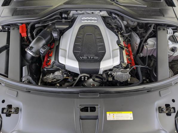 Audi A8 III (D4) Рестайлинг с пробегом 2014 года, цена 2 480 000 рублей, 190078 км, седан, Автокод Объявления