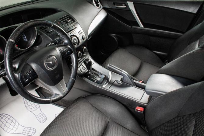 Mazda 3 II (BL) Рестайлинг с пробегом 2013 года, цена 1 149 000 рублей, 93000 км, хэтчбек, Автокод Объявления