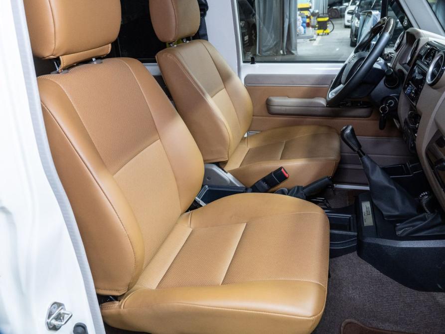 Toyota Land Cruiser 70 Series Рестайлинг 1 Тюмень  - изображение 22