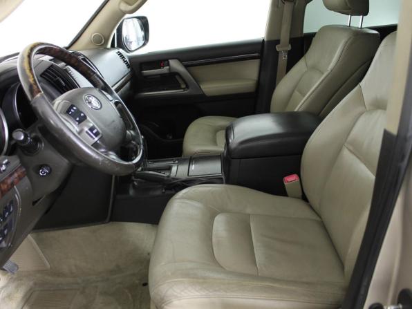 Toyota Land Cruiser 200 Series с пробегом 2009 года, цена 2 116 000 рублей, 320999 км, внедорожник, Автокод Объявления