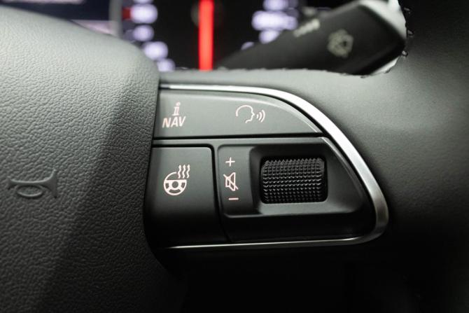 Audi A6 IV (C7) Рестайлинг с пробегом 2017 года, цена 2 249 000 рублей, 130046 км, седан, Автокод Объявления