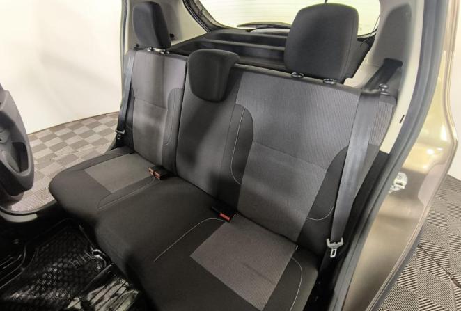 Renault Sandero II Рестайлинг с пробегом 2019 года, цена 1 230 000 рублей, 71739 км, хэтчбек, Автокод Объявления
